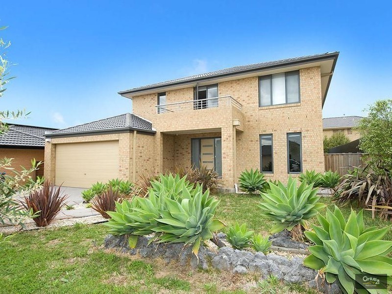 53 Middle Park Drive, Sanctuary Lakes VIC 3030