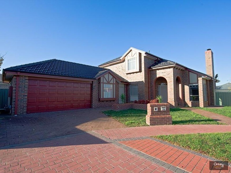9 Domain Place, Point Cook VIC 3030