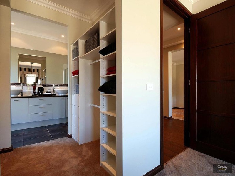 15 Miami Drive, Point Cook VIC 3030