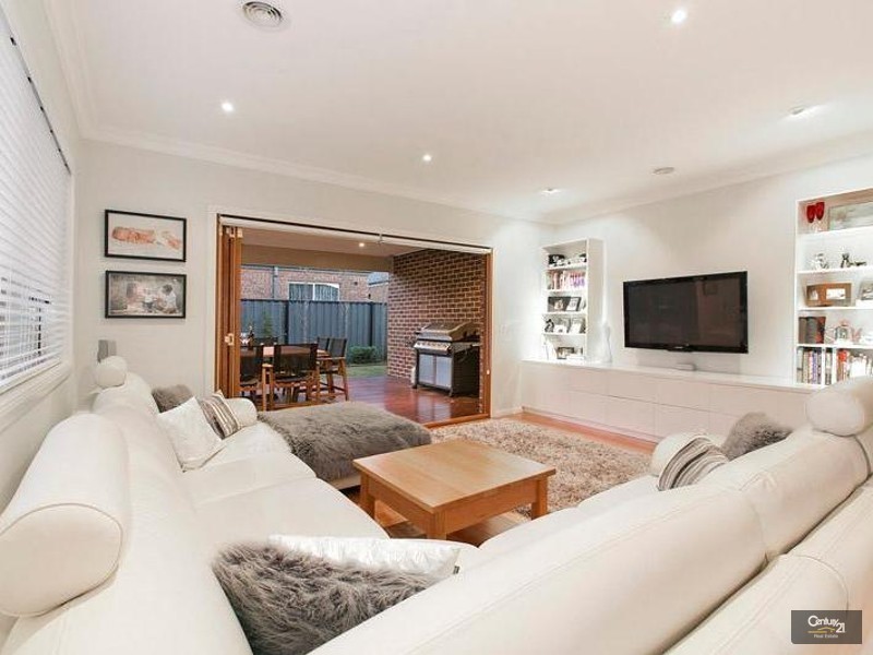 15 Metcalf Way, Point Cook VIC 3030