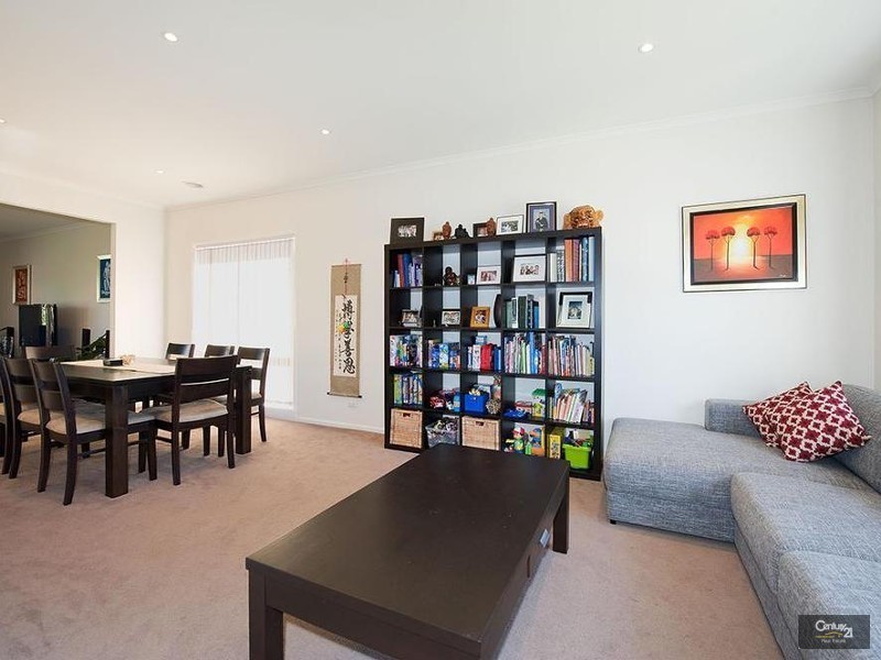 67 Yuruga Boulevard, Point Cook VIC 3030