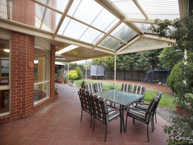 18 Staples Way, Seabrook VIC 3028