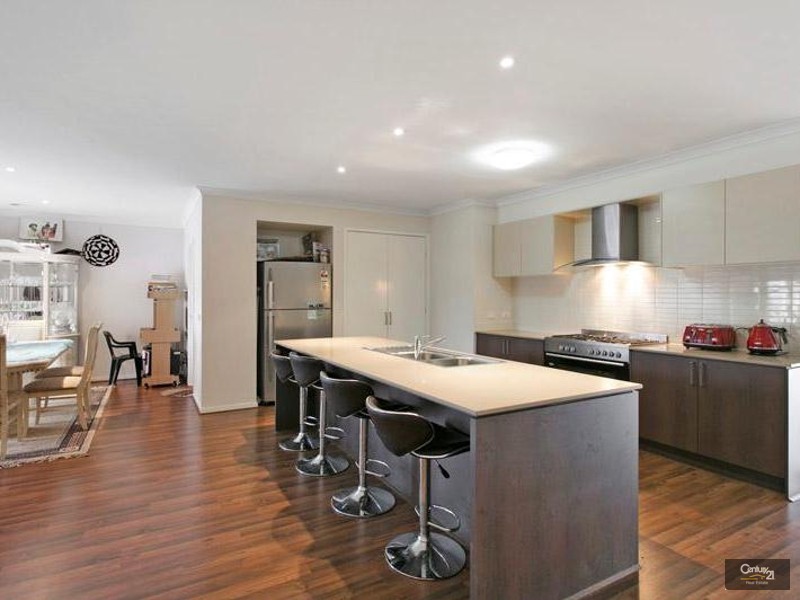 42 Tristiana Drive, Point Cook VIC 3030