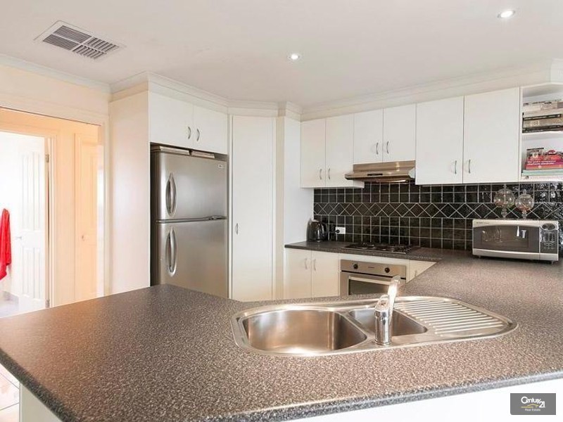 35 Copeland Crescent, Point Cook VIC 3030