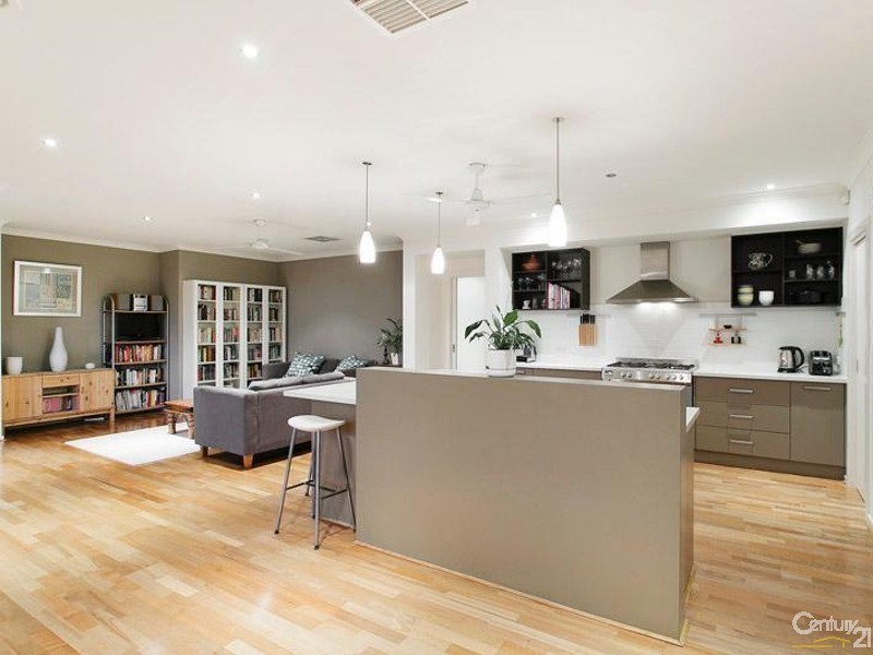 22 Hydrangea Drive, Point Cook VIC 3030