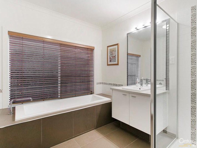 22 Hydrangea Drive, Point Cook VIC 3030