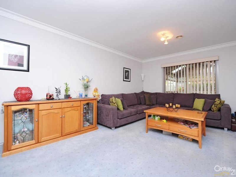 9 Lancaster Drive, Point Cook VIC 3030