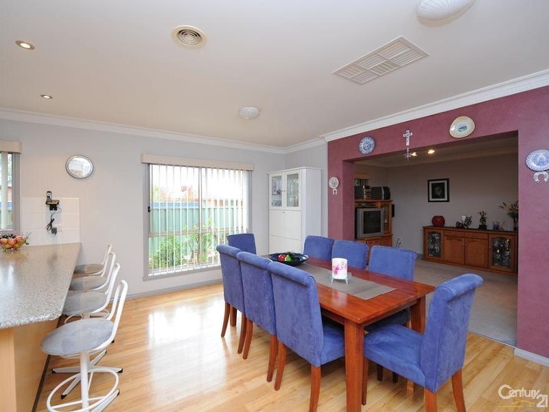 9 Lancaster Drive, Point Cook VIC 3030