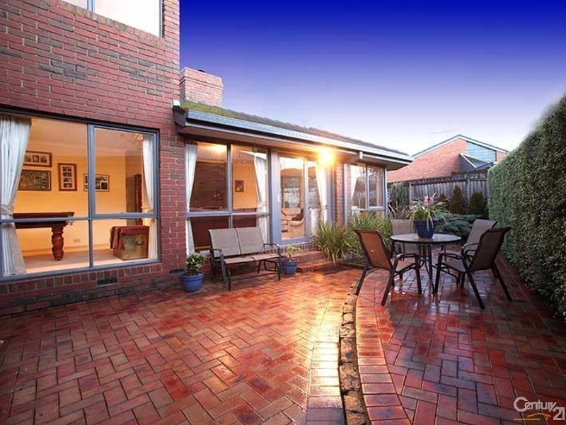 18 Clarendon Court, Seabrook VIC 3028
