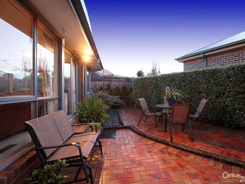 18 Clarendon Court, Seabrook VIC 3028