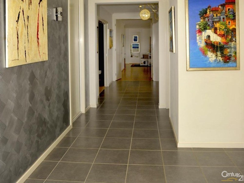 6 Waiben Crescent, Point Cook VIC 3030