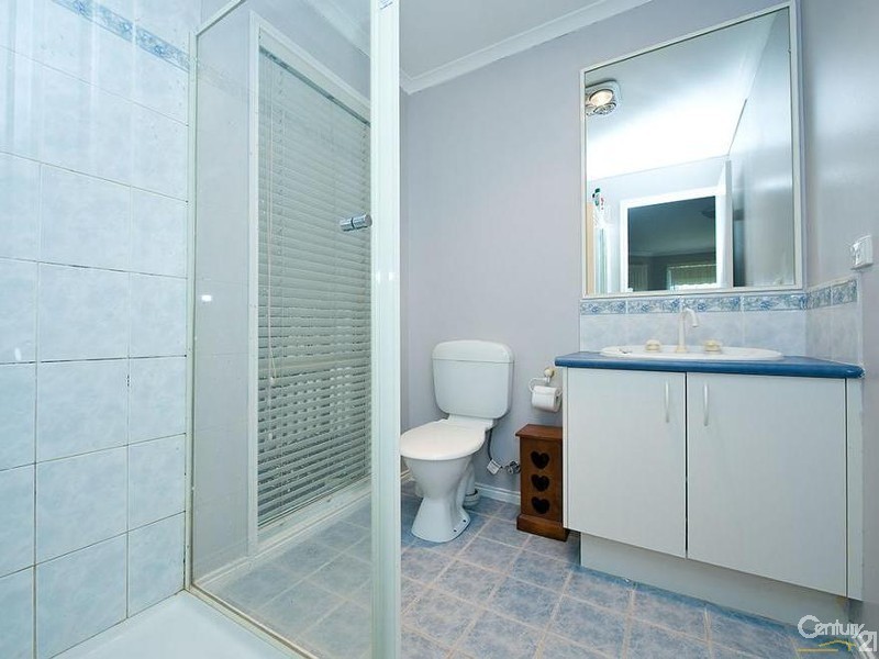 3 Marseilles Way, Point Cook VIC 3030