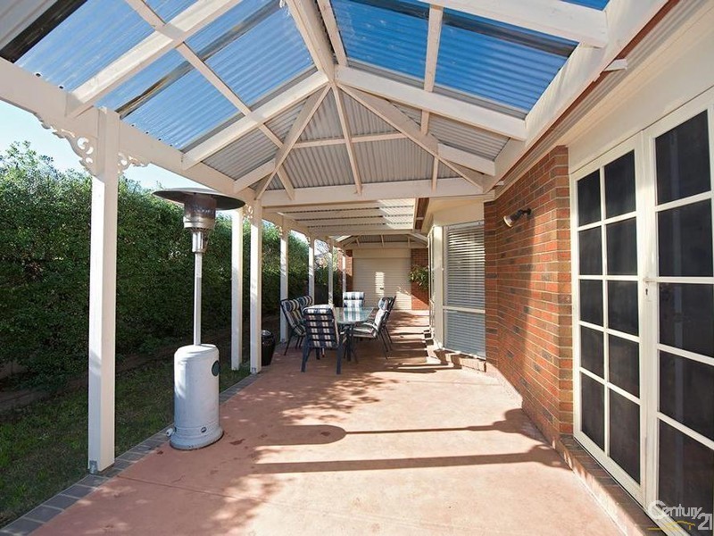 3 Marseilles Way, Point Cook VIC 3030
