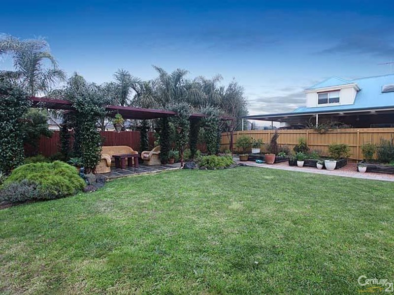 9 Adderley Court, Point Cook VIC 3030