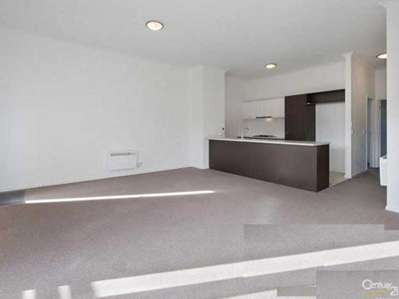 1/21 Tom Roberts Parade, Point Cook VIC 3030