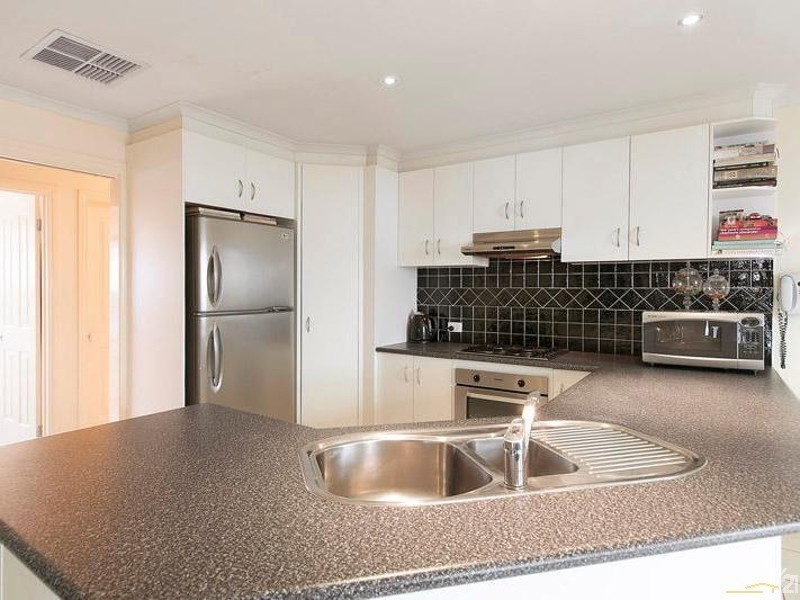 35 Copeland Crescent, Point Cook VIC 3030