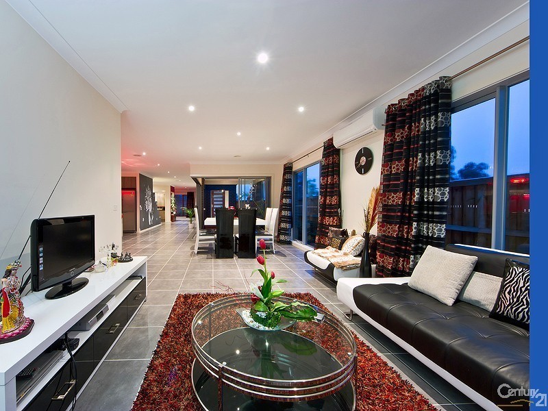 1 Oceana Street, Point Cook VIC 3030