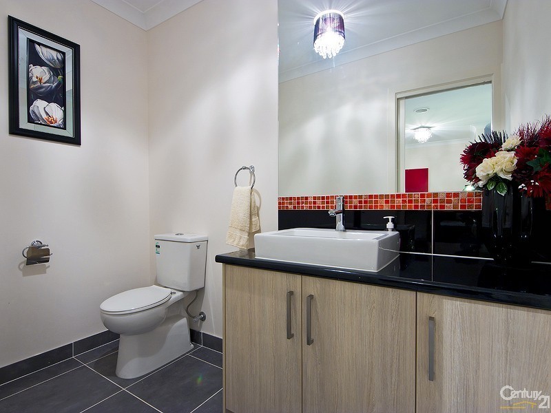 1 Oceana Street, Point Cook VIC 3030