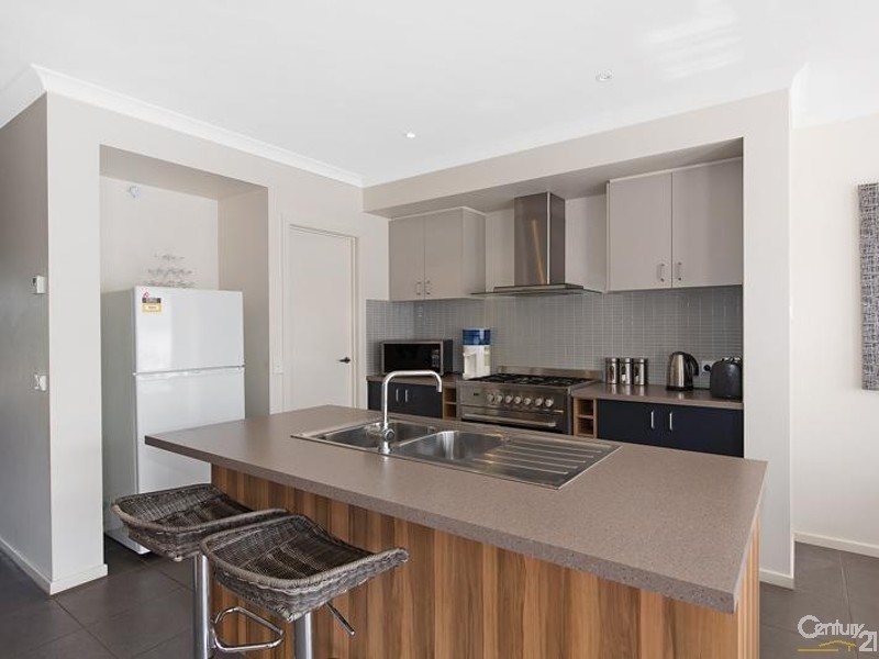 76 Fairview Parade, Tarneit VIC 3029
