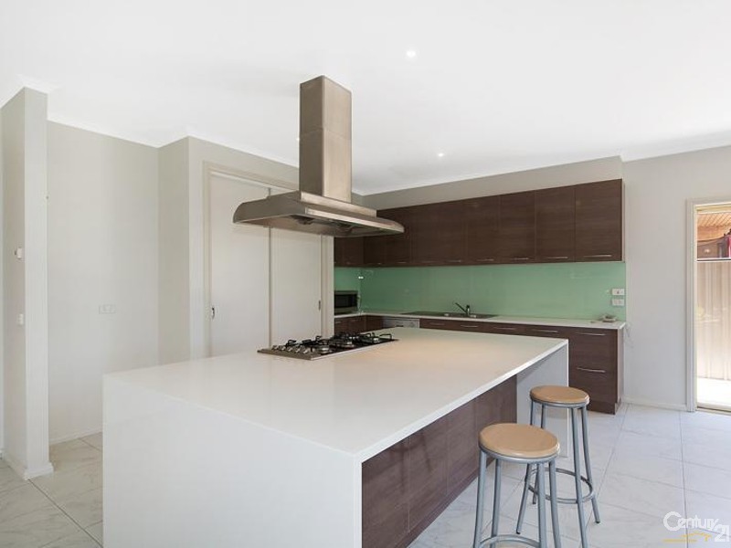 165 Dunnings Road, Point Cook VIC 3030