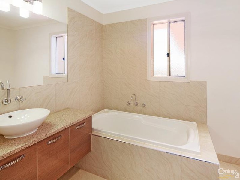 165 Dunnings Road, Point Cook VIC 3030