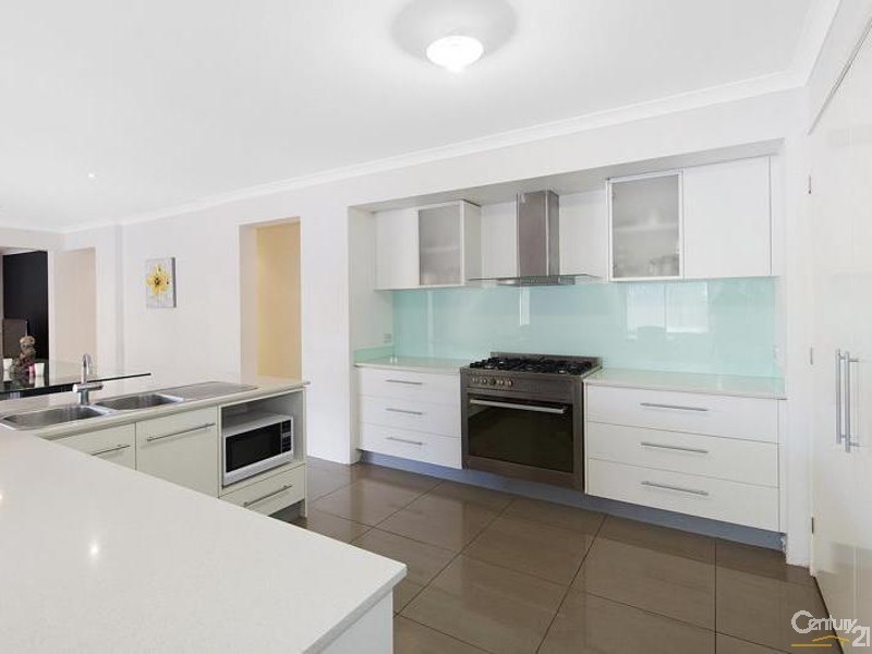 9 Sarsparilla Drive, Point Cook VIC 3030