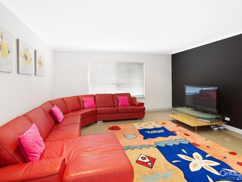 9 Sarsparilla Drive, Point Cook VIC 3030