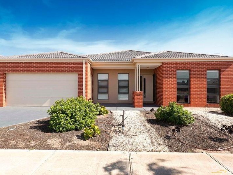 4 Tenterfield Place, Tarneit VIC 3029