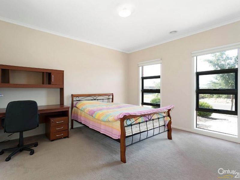4 Tenterfield Place, Tarneit VIC 3029