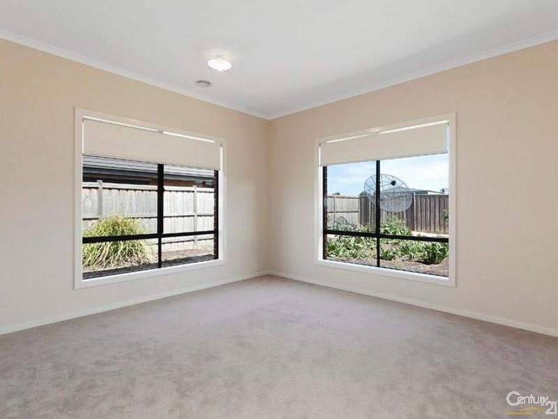 4 Tenterfield Place, Tarneit VIC 3029