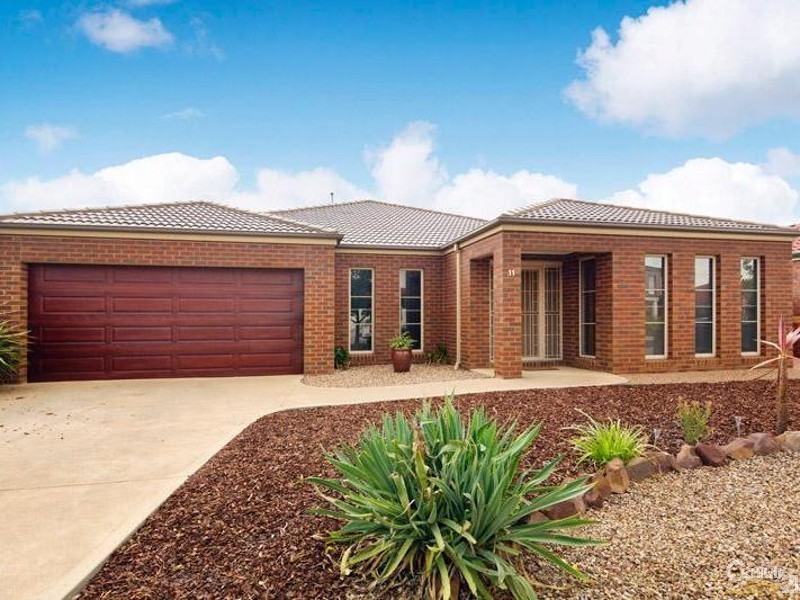 11 Moorgate Street, Point Cook VIC 3030