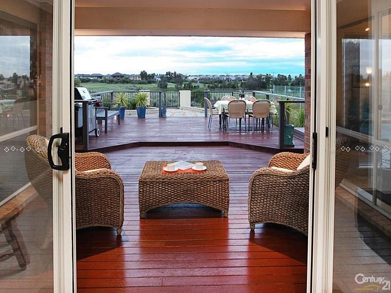 41  Times Square, Sanctuary Lakes VIC 3030