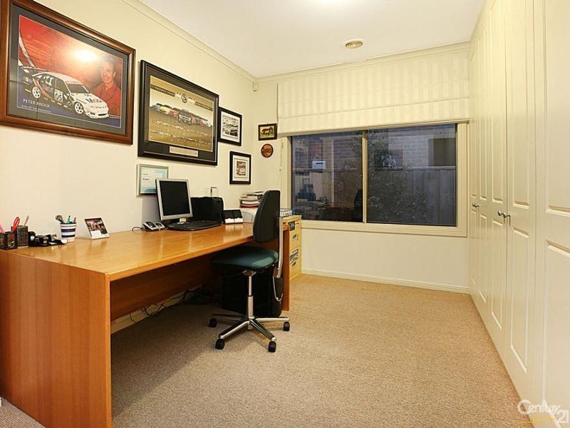 41  Times Square, Sanctuary Lakes VIC 3030