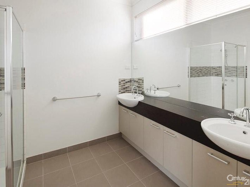 7 Equinox Close, Tarneit VIC 3029