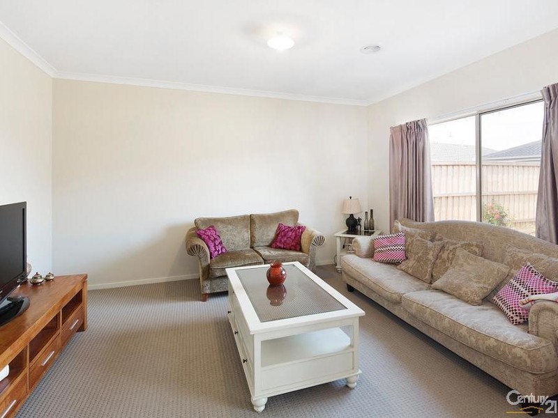 7 Tropic Circuit, Point Cook VIC 3030