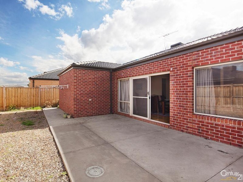 7 Tropic Circuit, Point Cook VIC 3030