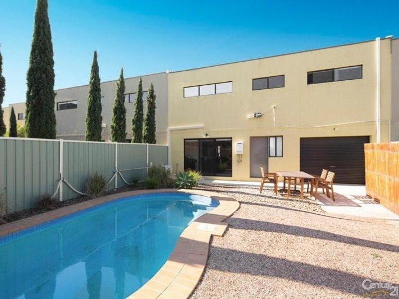 23 Hyde Park Terrace, Point Cook VIC 3030