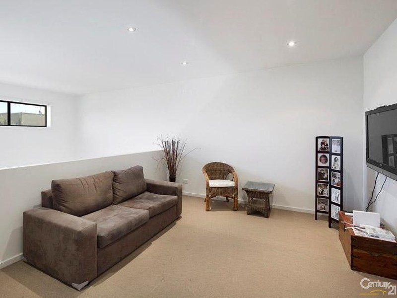 23 Hyde Park Terrace, Point Cook VIC 3030