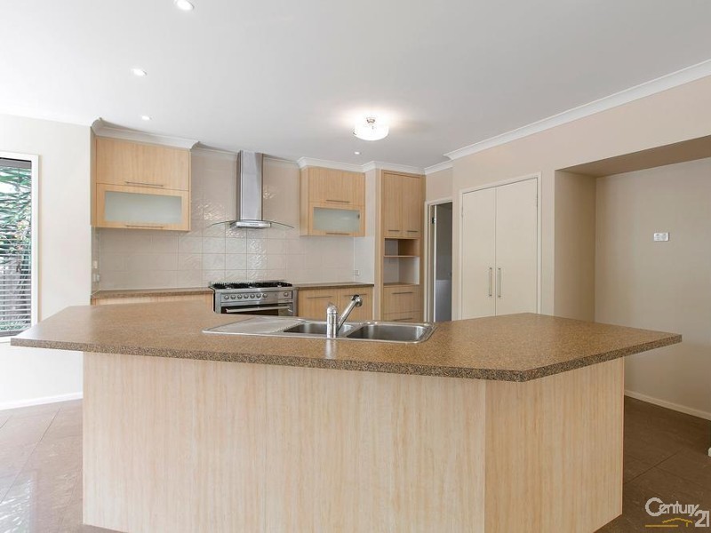 51 Times Square, Sanctuary Lakes VIC 3030