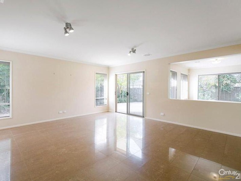 51 Times Square, Sanctuary Lakes VIC 3030