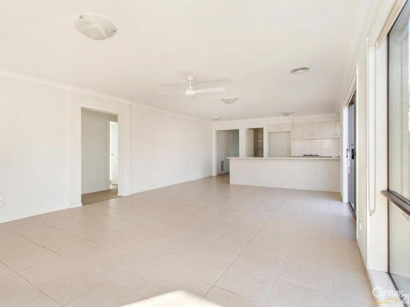 24 Barmera, Truganina VIC 3029