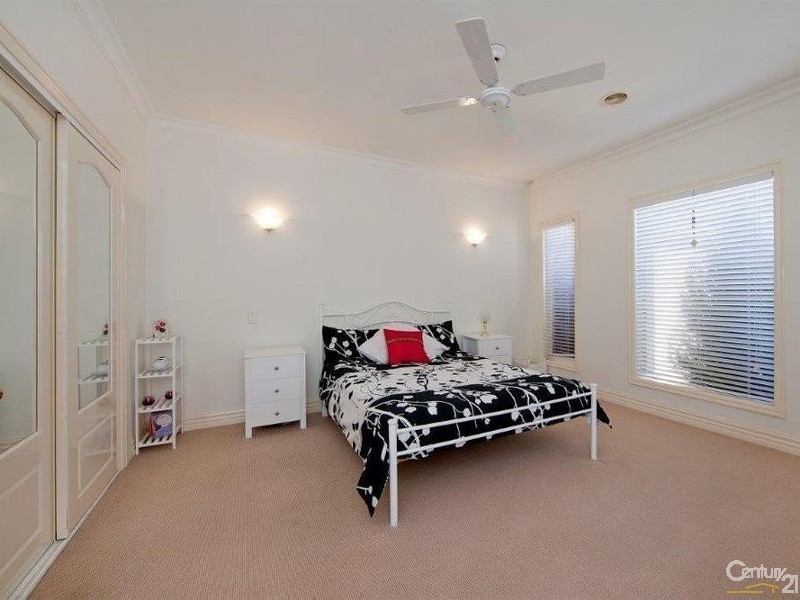 29 The Crescent, Point Cook VIC 3030