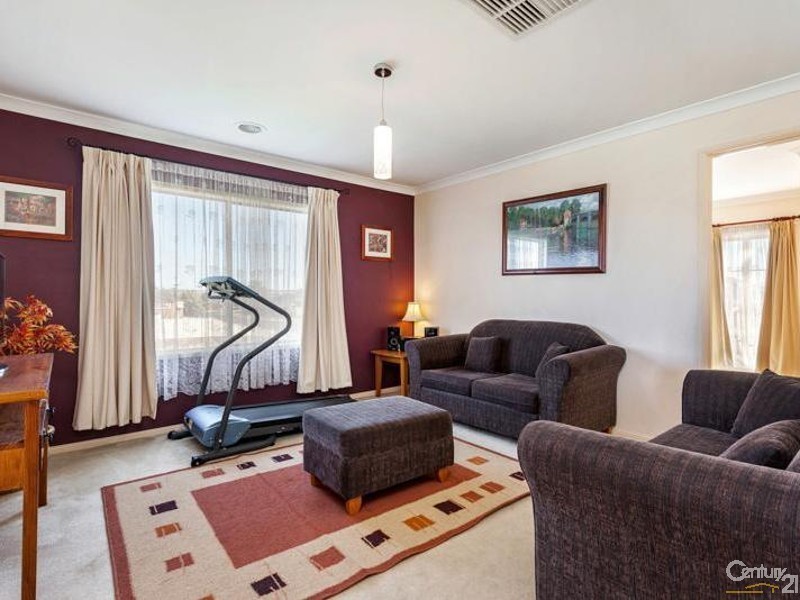 107 Lennon Boulevard, Point Cook VIC 3030