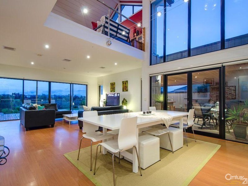 39 Times Square, Sanctuary Lakes VIC 3030