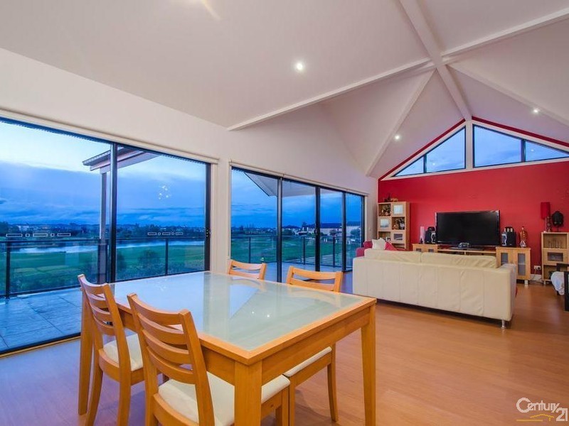 39 Times Square, Sanctuary Lakes VIC 3030