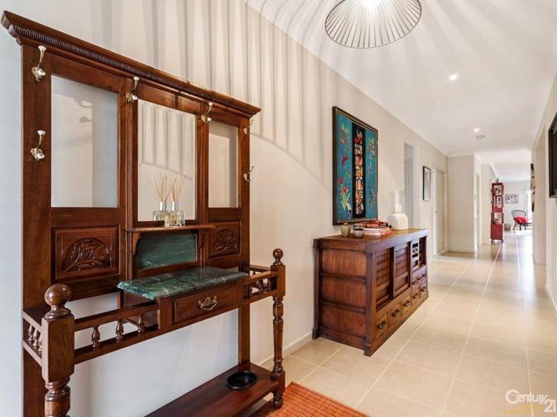 17 Malibu Boulevard, Point Cook VIC 3030