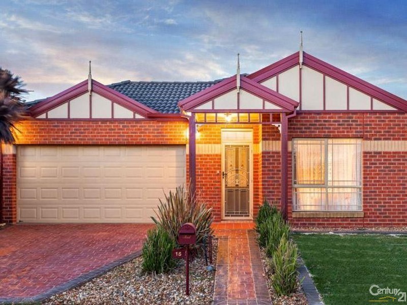 15 Lambeth Court, Point Cook VIC 3030
