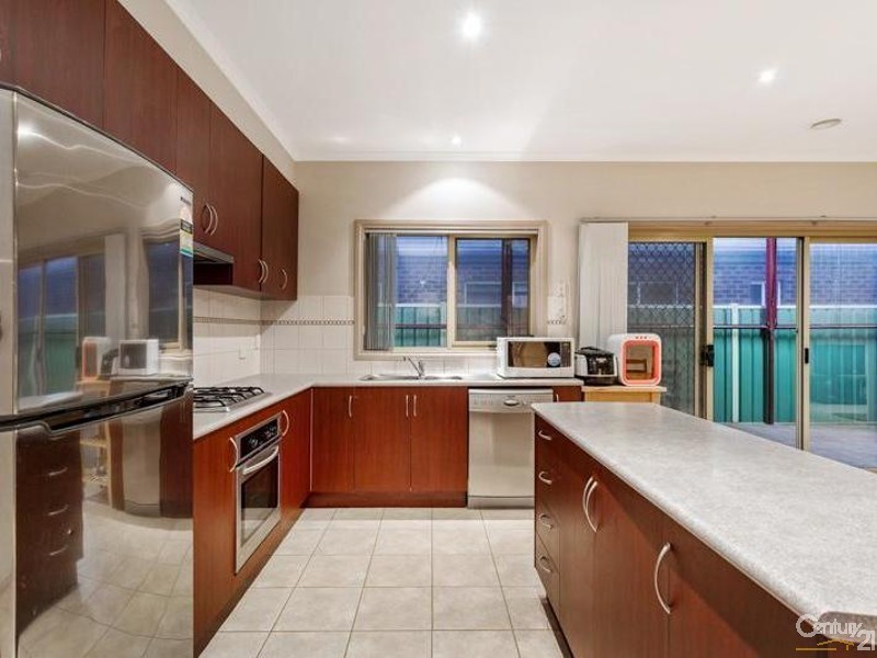 15 Lambeth Court, Point Cook VIC 3030