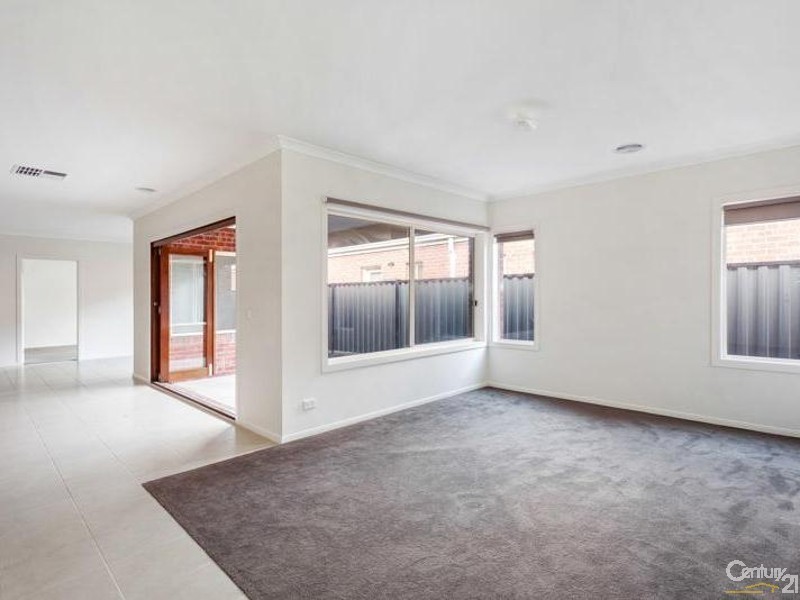 21 Atkinson Close, Point Cook VIC 3030