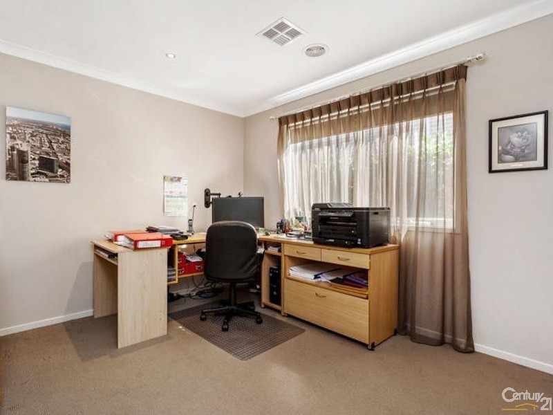 23 Malibu Boulevard, Point Cook VIC 3030